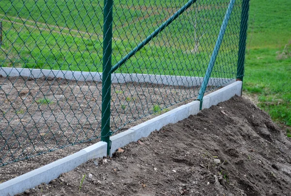 Servizio chiavi in mano recinzioni scavo e posa
